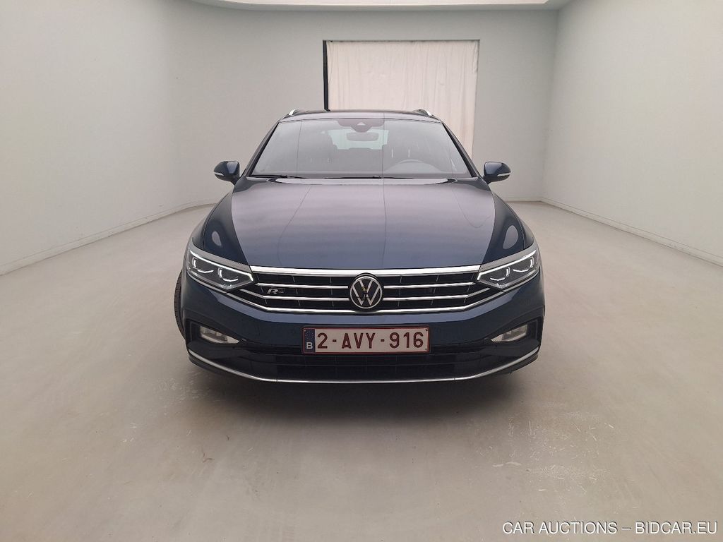 Volkswagen Passat-variant- VARIANT FL19. VOLKSWAGEN PASSAT VARIANT 2.0 TDI SCR 110KW DSG7 E, 2021