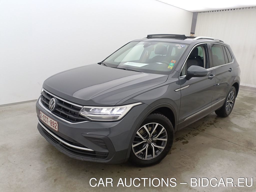 Volkswagen Tiguan-ax1 2.0 TDI 110KW DSG LIFE BUSINESS 5D, 2022