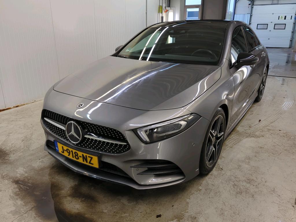 Mercedes-Benz A180 1.3 100kW Business Solution AMG sedan DCT, 2020