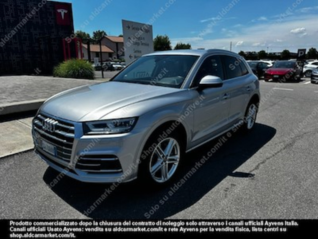 Audi Q5 40 tdi S line -