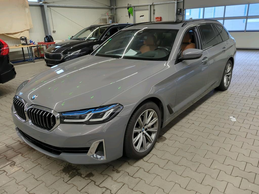BMW 540d XDRIVE TOURING AUT. Luxury Line, 2021
