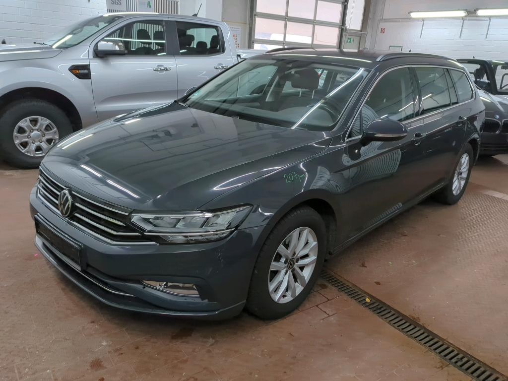Volkswagen Passat VARIANT 2.0 TDI SCR DSG Business, 2020