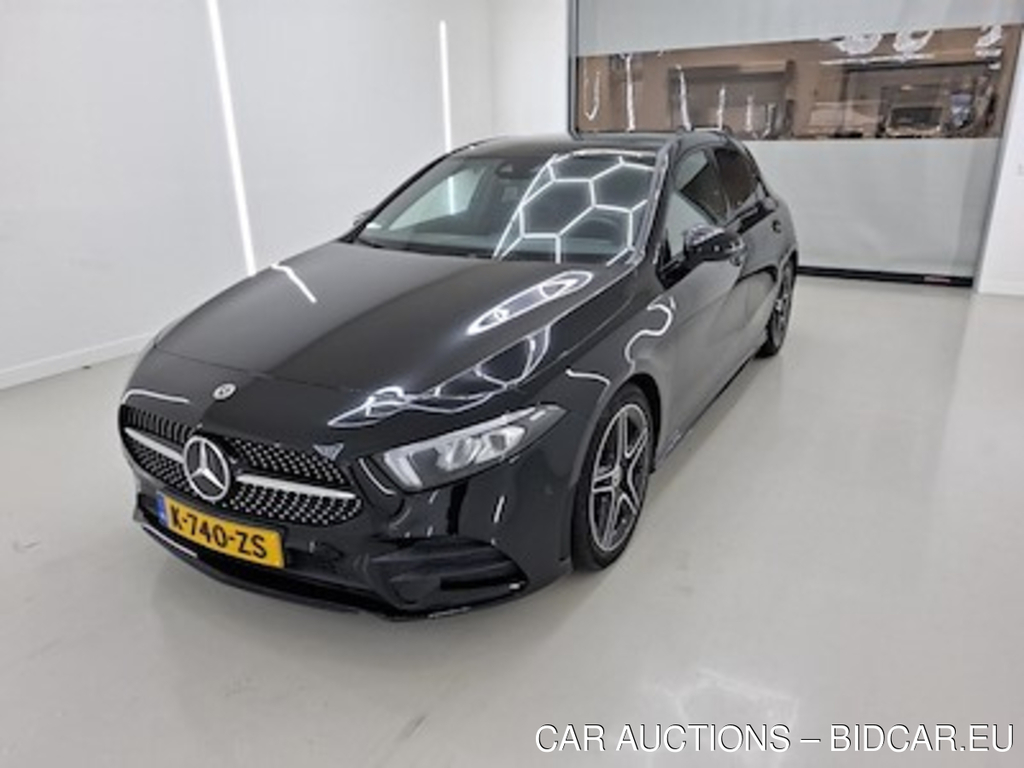 Mercedes-Benz A-klasse A 160 H6 Business Solution AMG 5d