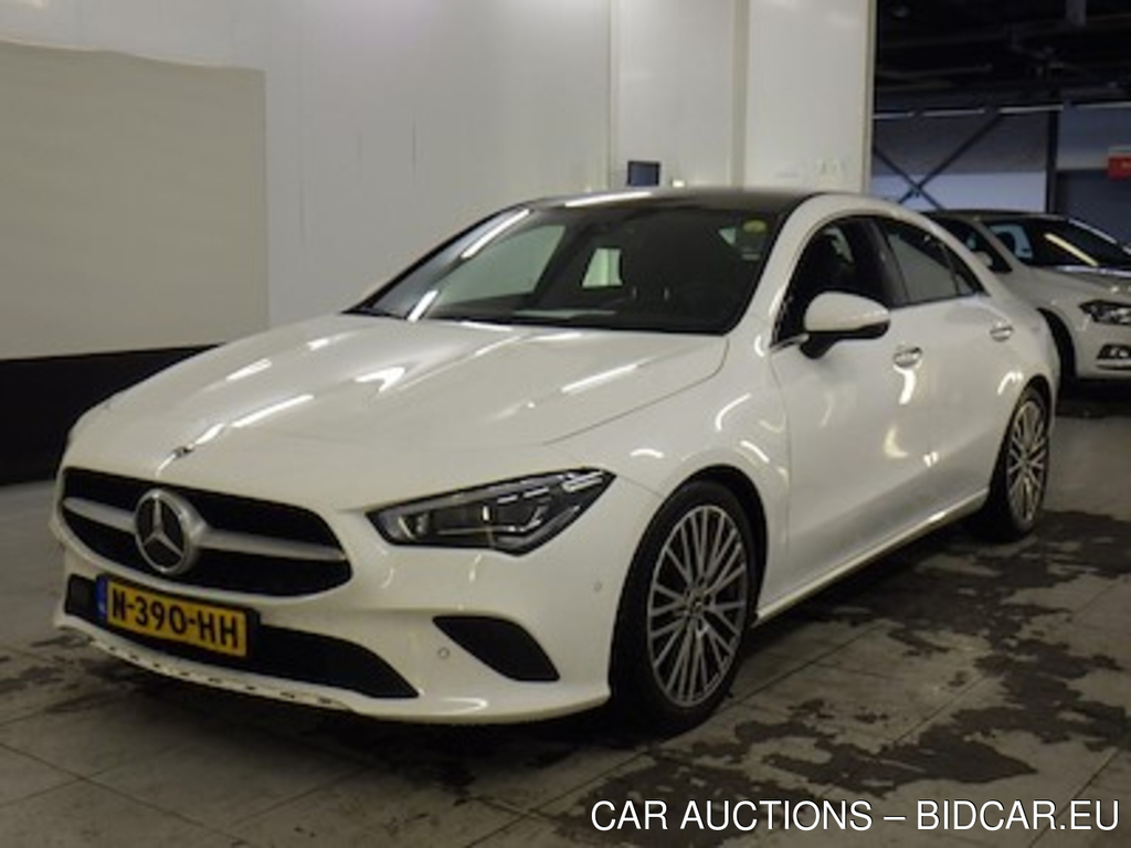 Mercedes-Benz CLA CLA 200 d DCT Bus. Solution Luxury 4d