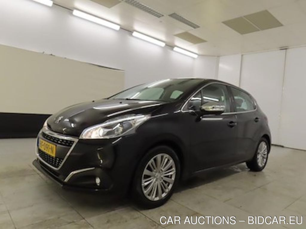 Peugeot 208 Blue Lease Executive 1.2 PureTech 82 99g 5d