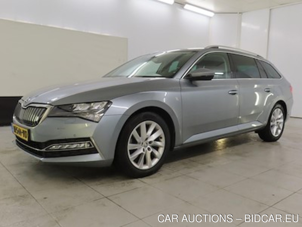 Skoda Superb combi 1.4 TSI PHEV DSG Business Edition 5d