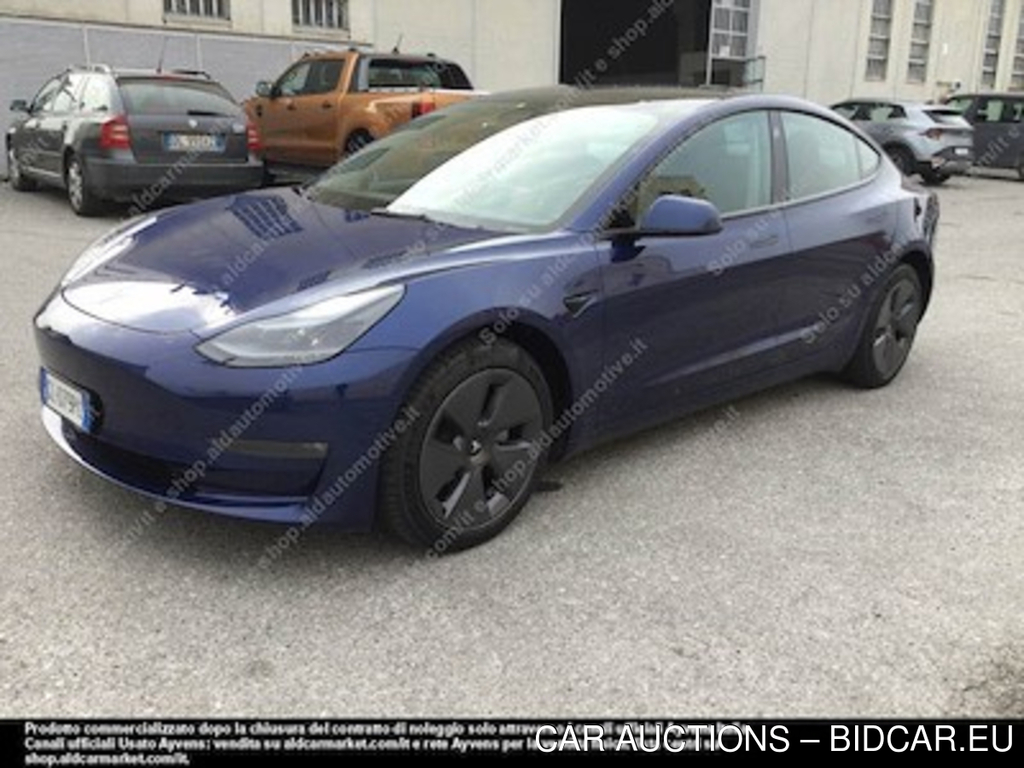 Tesla model 3 75 kwh long -