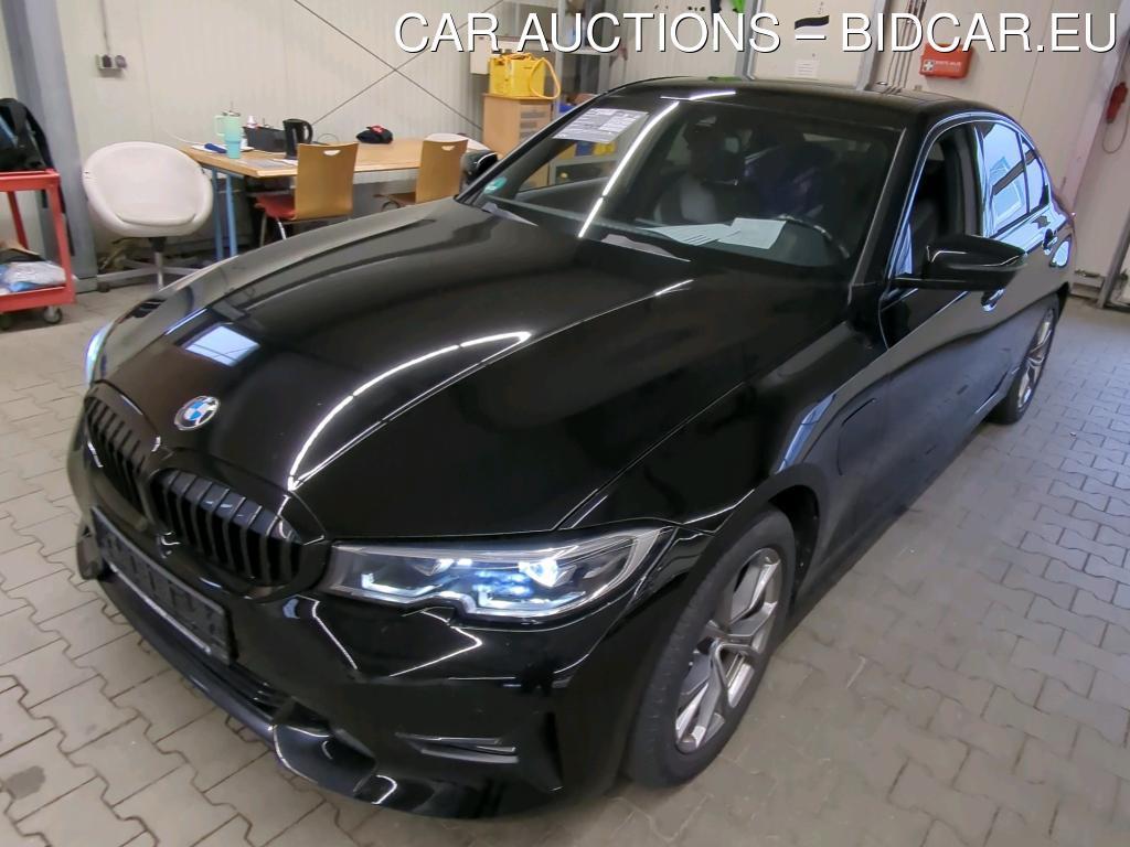 BMW 330E AUT. Sport Line, 2020