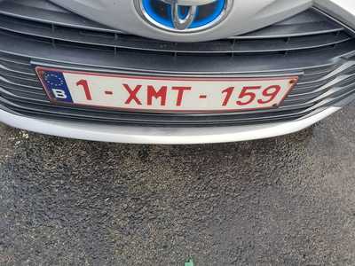 Toyota Yaris Y20 1.5 VVT-i Hybrid 100pk/cv 5p e-CVT, 2020