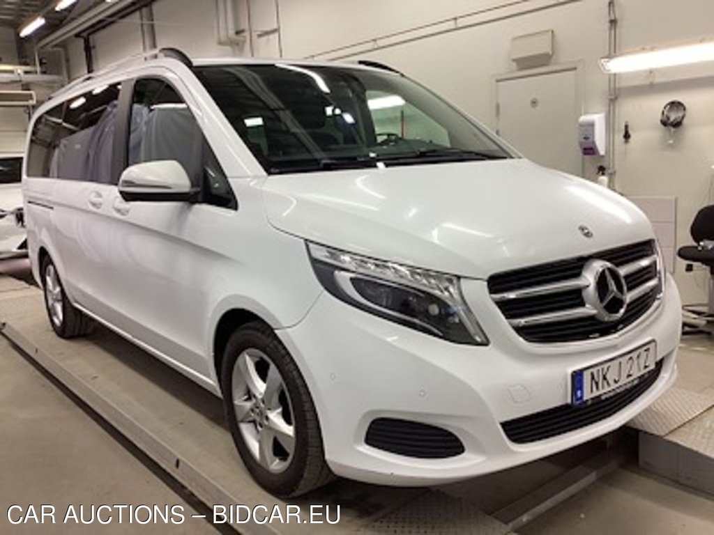 Mercedes-Benz V-Klass 220d 3.1t L2 7-sits Drag
