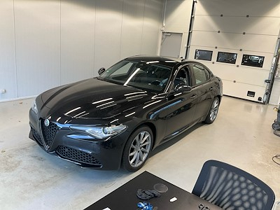 Alfa Romeo Giulia 2.0 200 Sprint Fl Auto UA!
