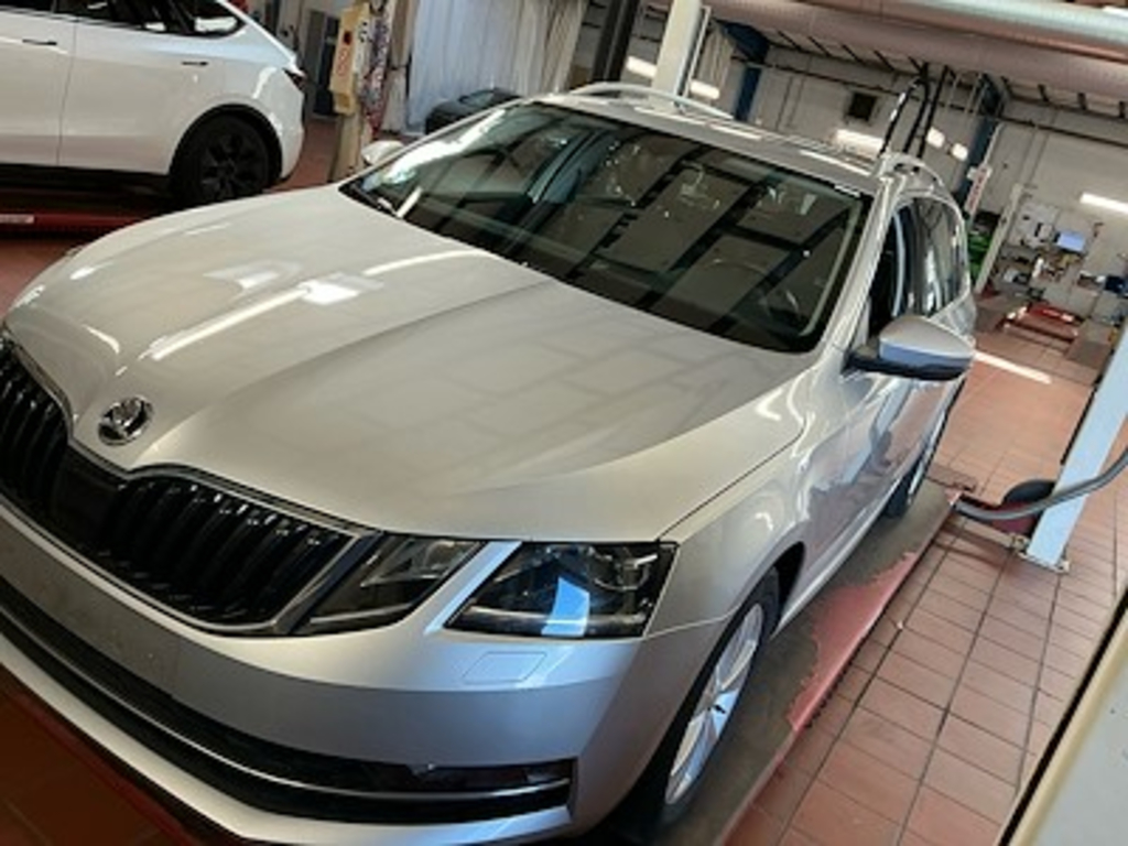 Skoda Octavia 1.5 TSI ACT F Style Bus Line+ DSG7 Combi UA!