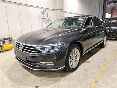 Volkswagen Passat - 2019 1.5 TSI Elegance Business OPF DSG