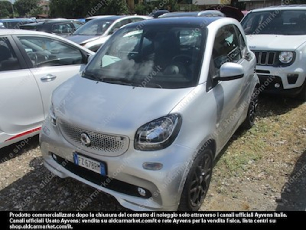 Smart fortwo coupe 70 1.0 52kw -