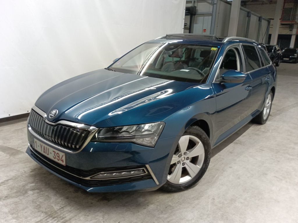 Skoda Superbcombi-3v5 COMBI 1.4 TSI IV 160KW DSG6 STYLE 5D, 2020