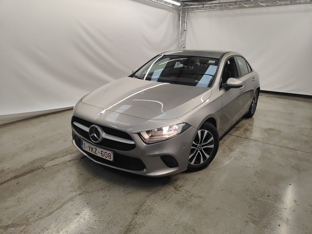 Mercedes A-klasse-lim-17 LIMOUSINE A 180D BUSINESS SOLUTION AUT. 4D, 2020