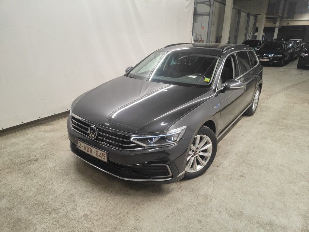 Volkswagen Passat-variant- VARIANT 1.4 TSI DSG6 GTE BUSINESS 5D, 2021