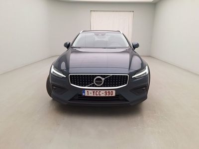 Volvo V60-crosscountr 18. VOLVO V60 CROSS COUNTRY D4 4X4 GEARTRONIC CROSS CO, 2020