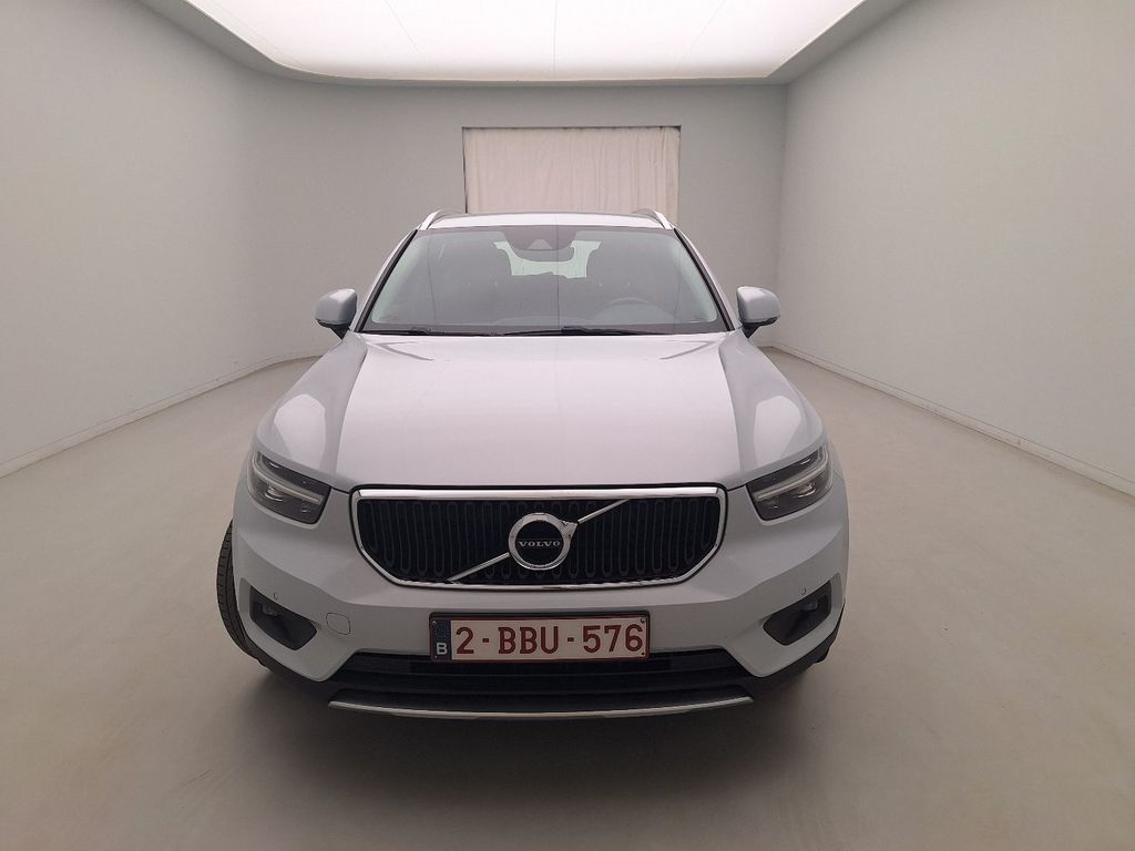 Volvo Xc40 17. VOLVO XC40 D3 GEARTRONIC MOMENTUM PRO 5D, 2021