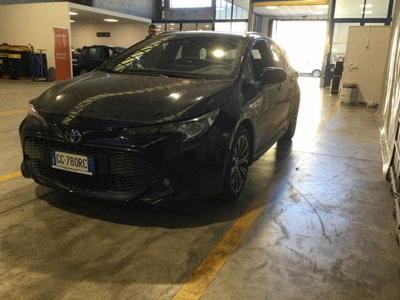 Toyota Corolla TS 2.0 Hybrid Business, 2021