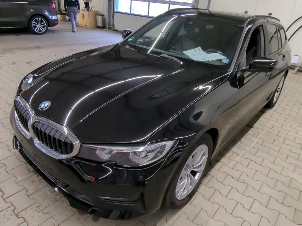BMW 318D TOURING AUT. Advantage, 2022