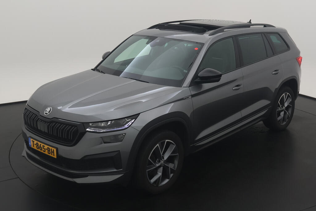 Skoda Kodiaq 1.5 TSI 150PK DSG SPORTLINE BUSINESS PANORAMA TREKHAAK 7P, 2023