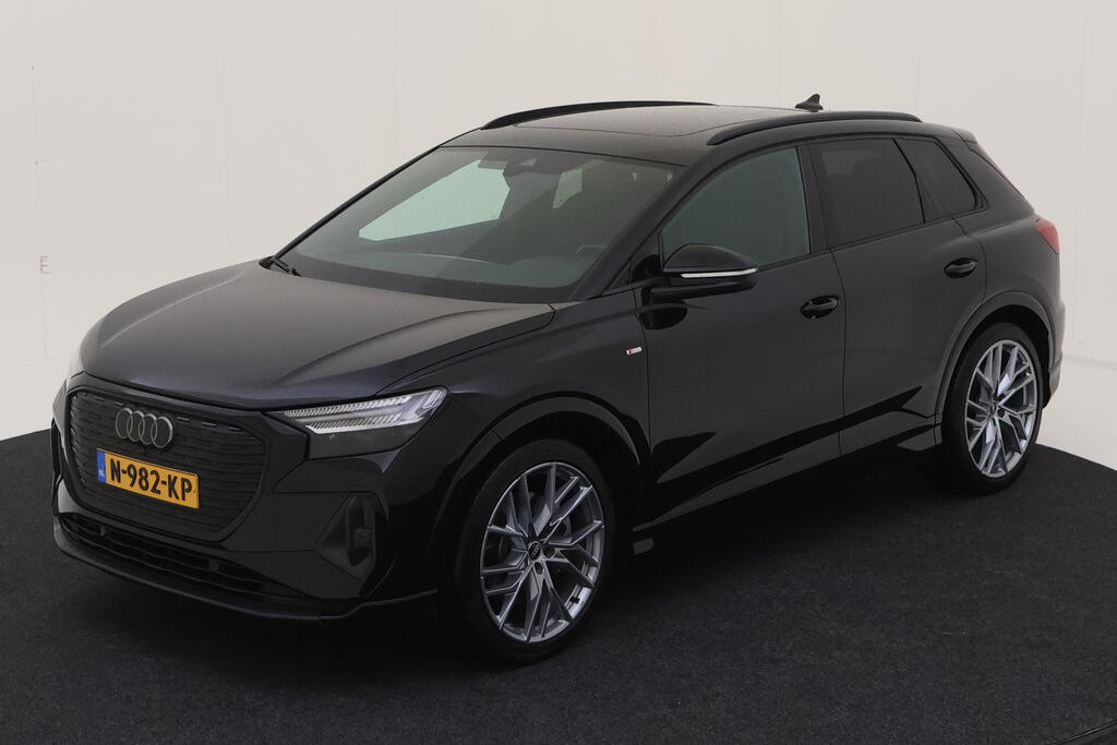 Audi Q4 e-tron 40 BEV 204PK 77KWH LAUNCH EDITION S COMPETITION PANO, 2021