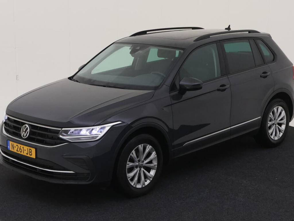 Volkswagen Tiguan 1.5 TSI 130PK LIFE MULTIMEDIA, 2021
