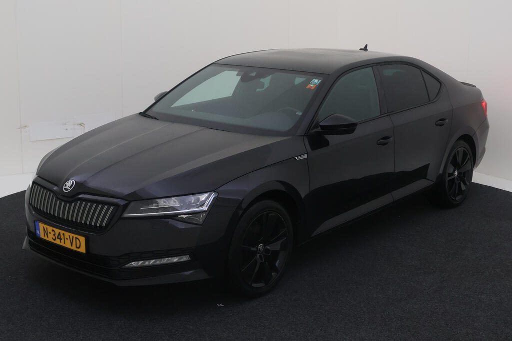 Skoda Superb 1.4 TSI PHEV 218PK DSG SPORTLINE BUSINESS COMFORT, 2022