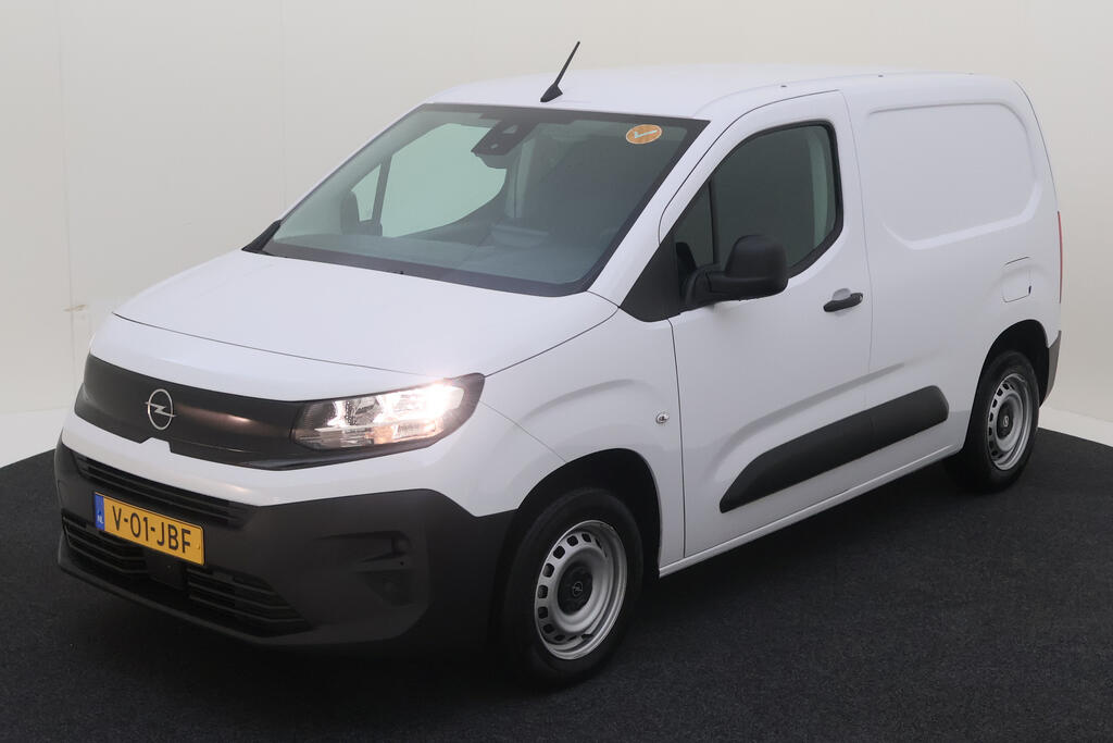 Opel Combo 1.5 BLUEHDI 100PK L1 10 INCH SD RADIO, 2024