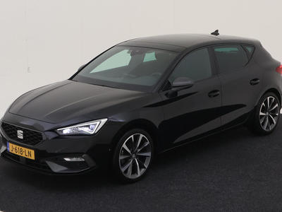 Seat Leon 1.5 TSI 150PK DSG FR LAUNCH EDITION WINTER TECH PANORAMADAK, 2020