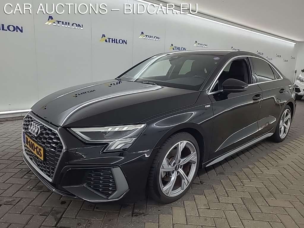 Audi A3 Limousine 30 TFSI S TRONIC S EDITION 4D 81KW, 2021