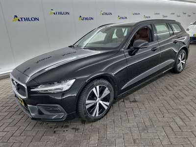 Volvo V60 B3 AUTOMAAT MOMENTUM ADVANTAGE 5D 120KW, 2021