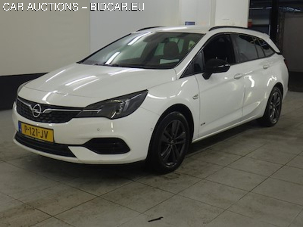 Opel Astra sports tourer 1.2 turbo 81kW Design &amp; Tech