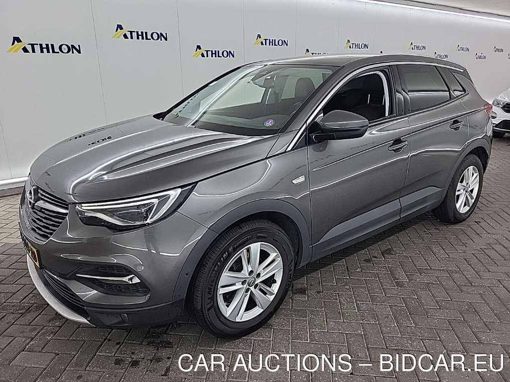 Opel Grandland x 1.2 TURBO S&amp;S 96KW BUS. EXECUTIVE AUTO 5D, 2020