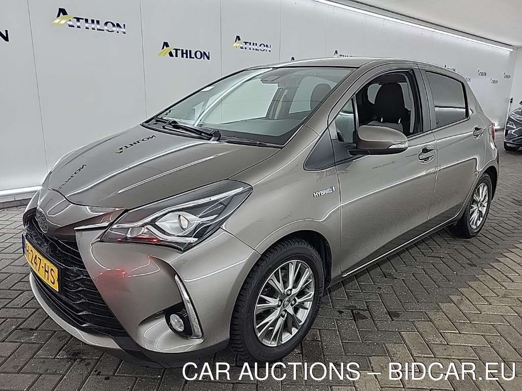 Toyota Yaris 1.5 HYBRID DYNAMIC AUTOMAAT 5D 74KW, 2020