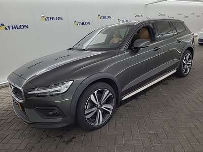 Volvo V60 cross count B5 AWD AUTOMAAT PRO 5D 184KW, 2021