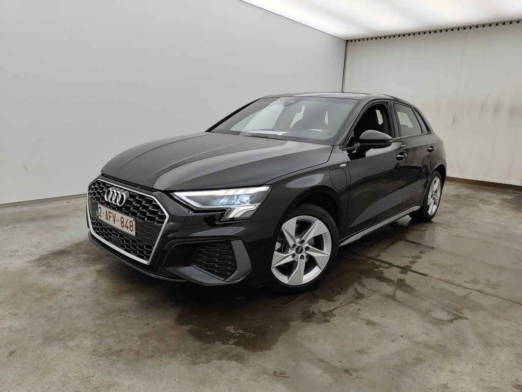 Audi A3sportback-8ya SPORTBACK 1.4 40 TFSI E S LINE 5D, 2021