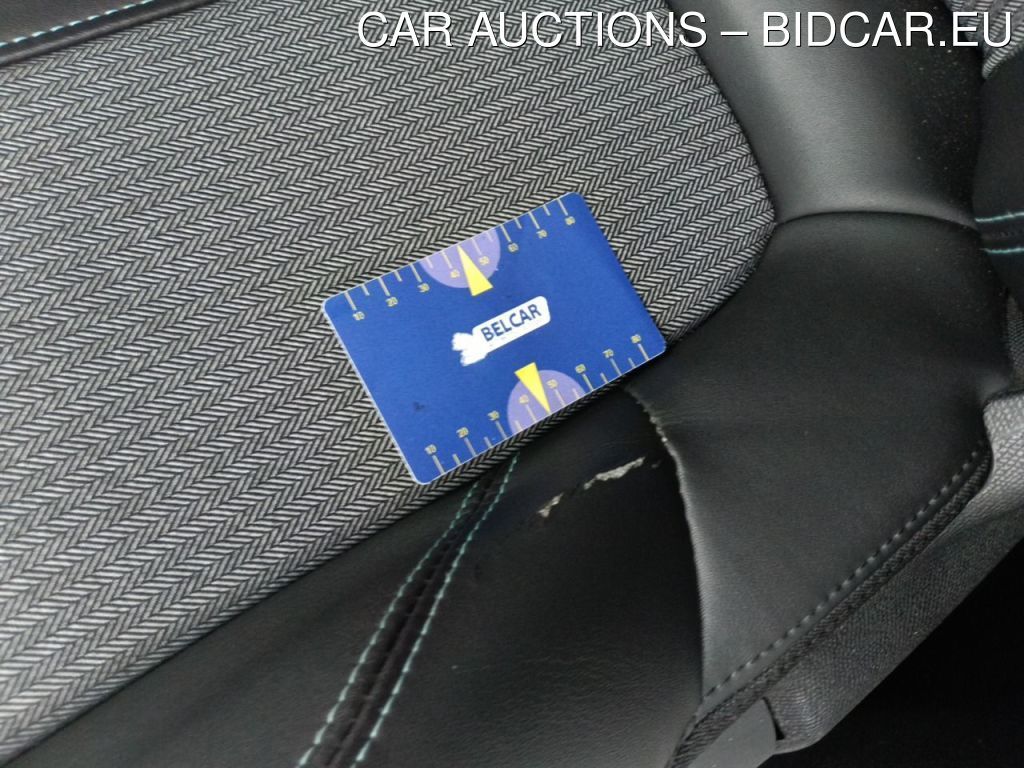 Peugeot 5008 DIESEL - 2021 1.5 BLUEHDI 130 ALLURE AT 5D, 2021