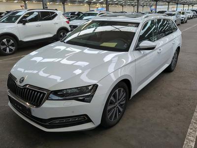 Skoda Superb COMBI 2.0 TDI DSG Premium Edition, 2022