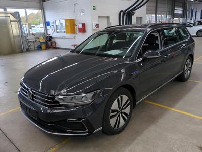 Volkswagen Passat VARIANT 1.4 TSI PLUG-IN-HYBRID DSG GTE, 2021