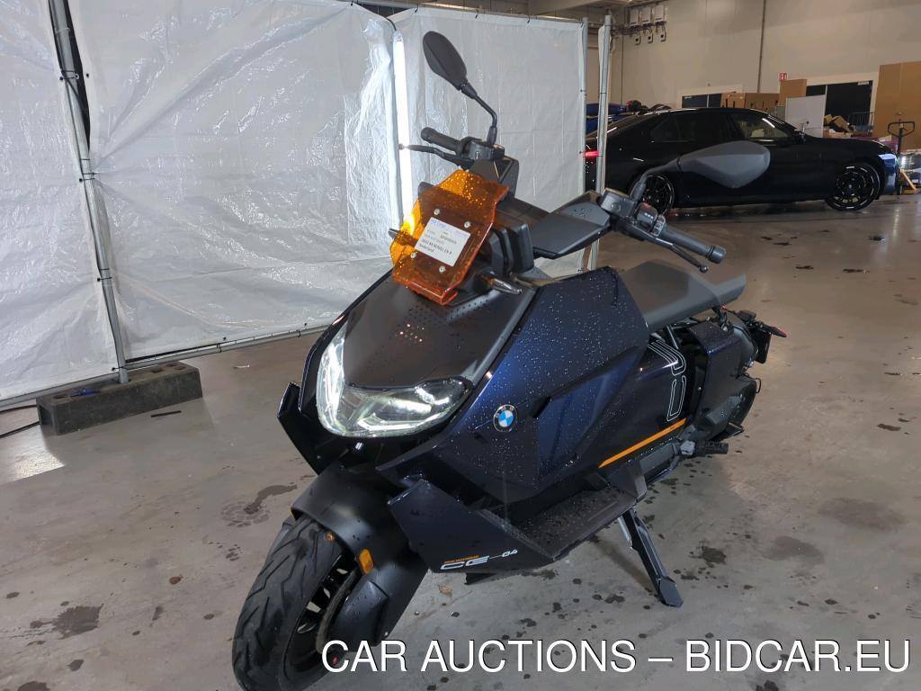 BMW CE 4, 2025