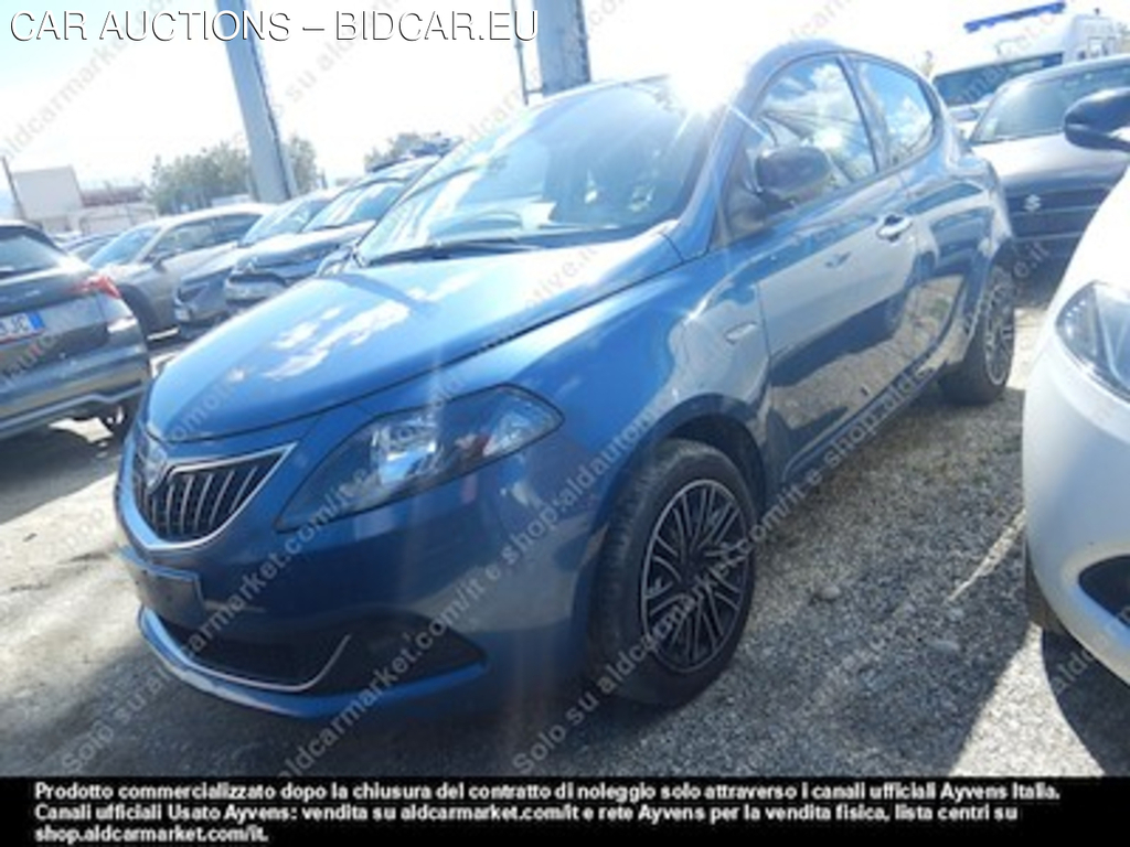 Lancia ypsilon ecochic 1.0 firefly 70cv -