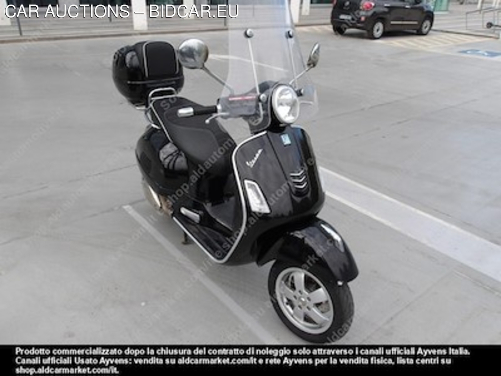 Piaggio vespa gts 300 abs euro -