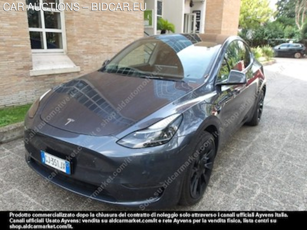 Tesla model Y 75 kwh dual -
