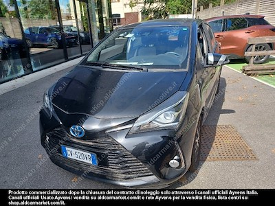 Toyota yaris 1.5 hybrid active hatchback -