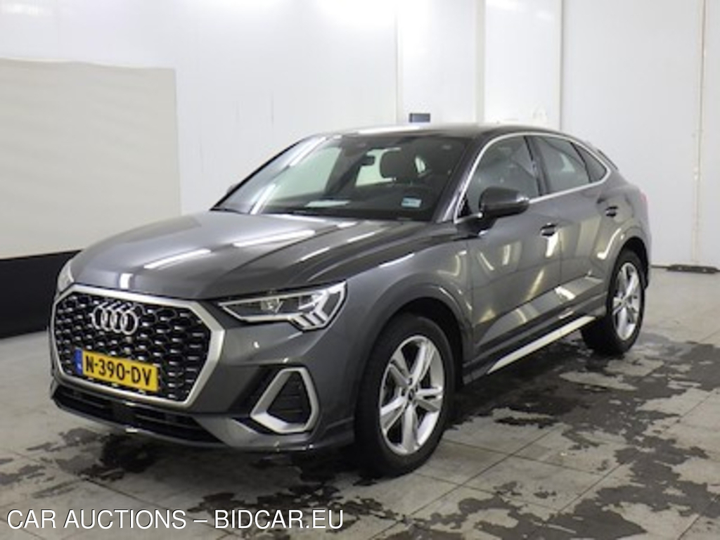 Audi Q3 sportback 35 TFSI S tronic S edition 5d