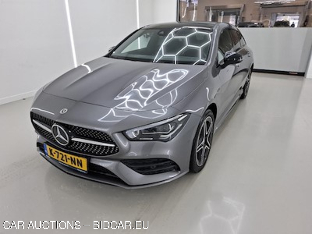 Mercedes-Benz Cla shooting brake CLA 250 e DCT Bus. Sol. AMG Limited