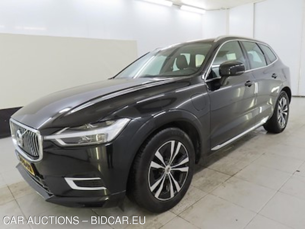 Volvo XC60 Recharge T6 AWD Business Pro 5d
