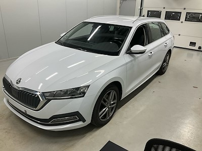 Skoda OCTAVIA 2,0 Tdi Adblue Business Execu Dsg7 Combi UA!